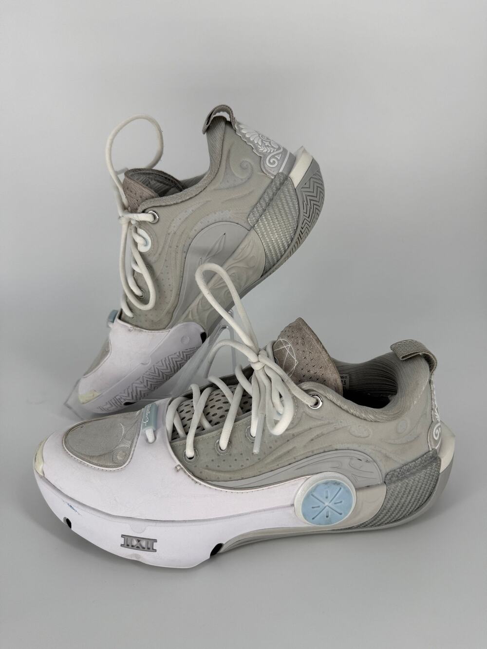 Li-Ning Way of Wade 12 DLO Men’s 7.5 White Gray Basketball Shoes